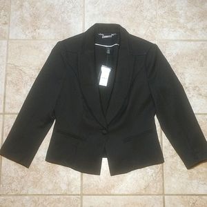 WHBM NWT Cropped Tuxedo Blazer